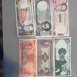 Vintage Currency Collection Set